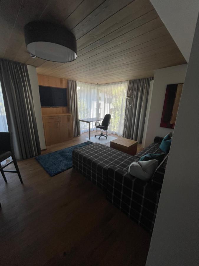 Haus Alt St. Anton Daire Sankt Anton am Arlberg Dış mekan fotoğraf